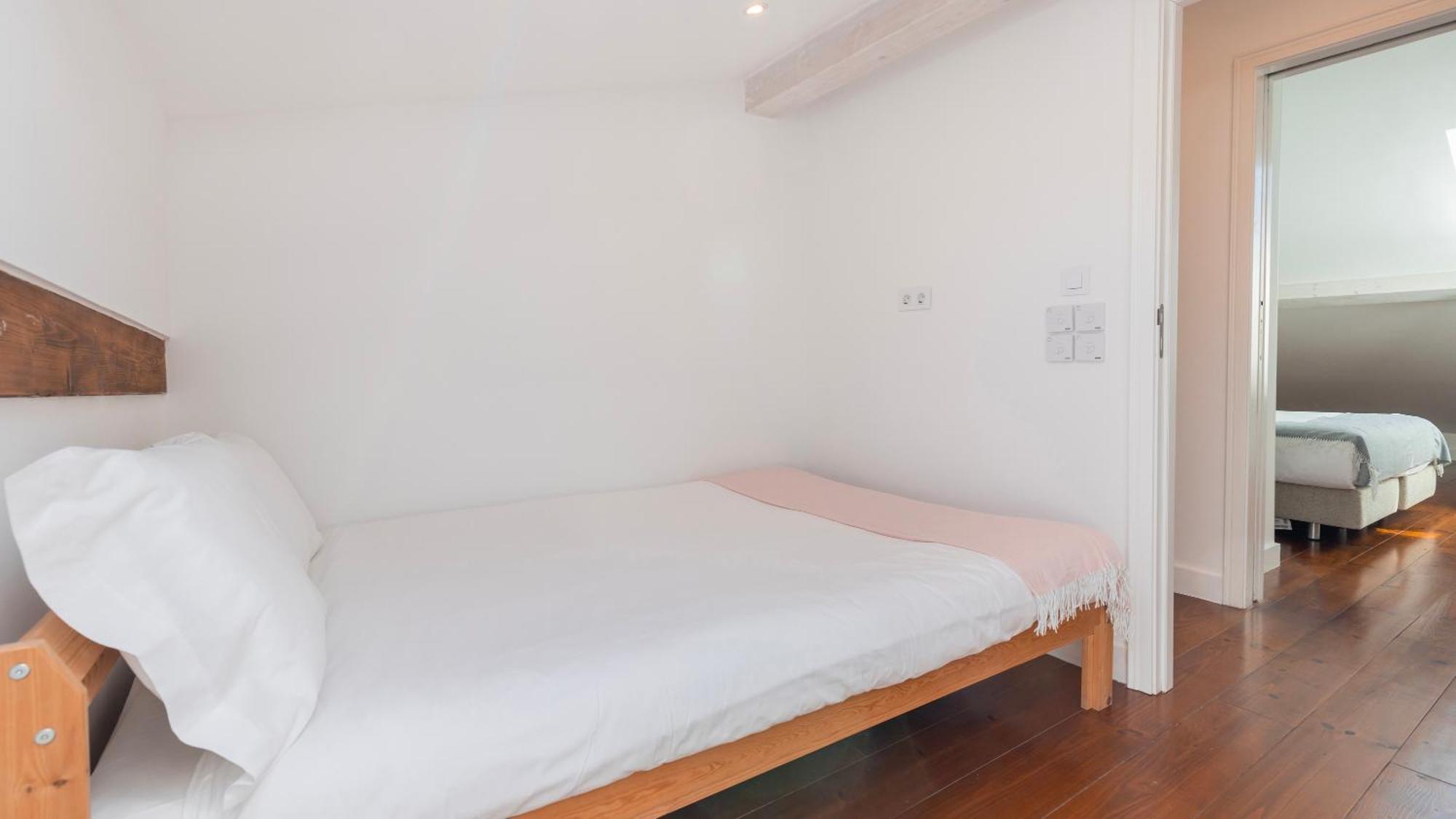 Charming 3Bdr Duplex In City Center By Lovelystay Lisbon Exterior photo